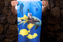 Load image into Gallery viewer, Turtle Cleaning Microfiber Travel / Sport Towel